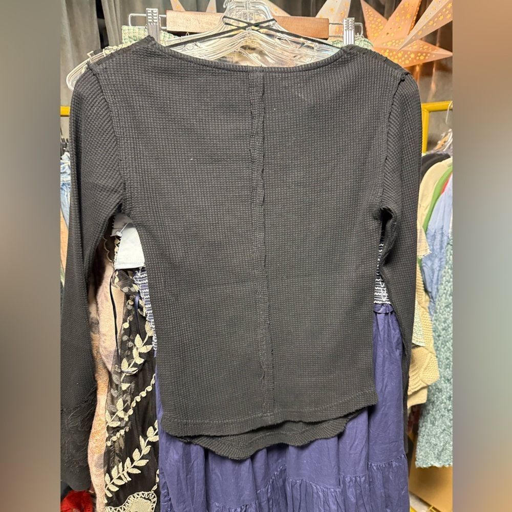 Free People Butterfly Cuff Lace Tim Top in Black - Picture 8 of 10